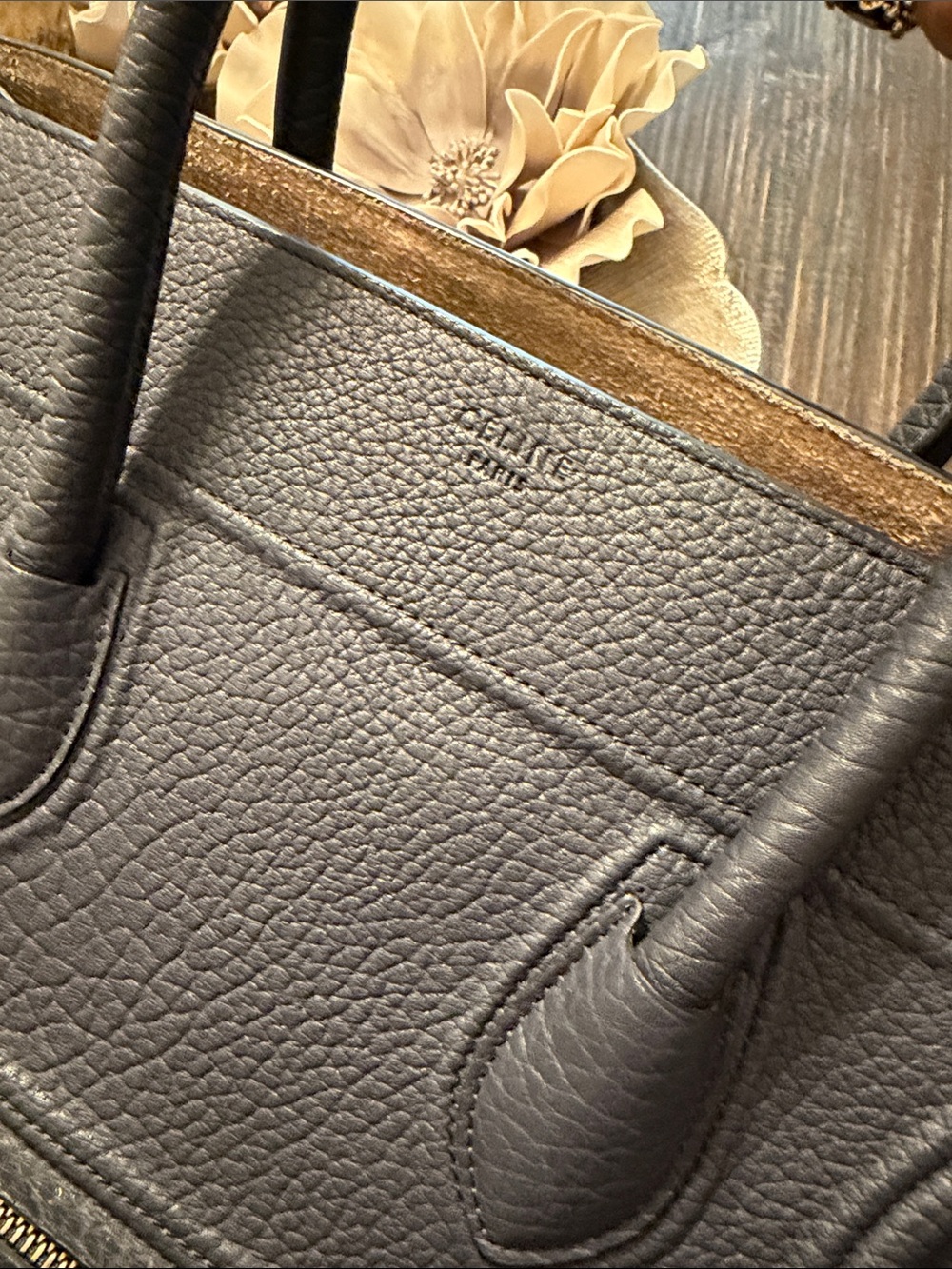 Celine-Phantom Luggage Bag. - Picture 3 of 11